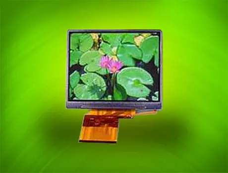 EA TFT032 graphic display: 3.5 inch with RGB interface for industry, automotive and medical technology EA TFT032 graphic display: 3.5 inch with RGB interface for industry, automotive and medical technology
